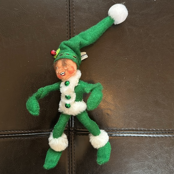 Dr. Seuss Max dog reindeer and elf - Picture 11 of 16